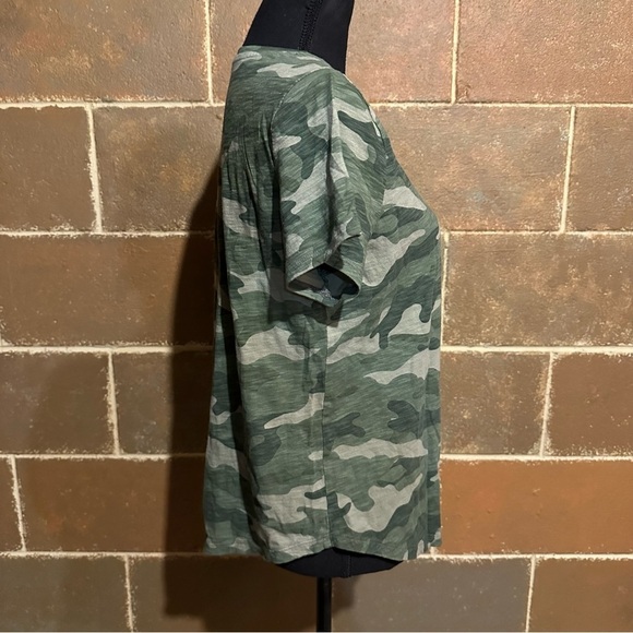 Old Navy Camo Print Crew Neck Short Sleeve T-Shirt Women's M Medium - Picture 4 of 8